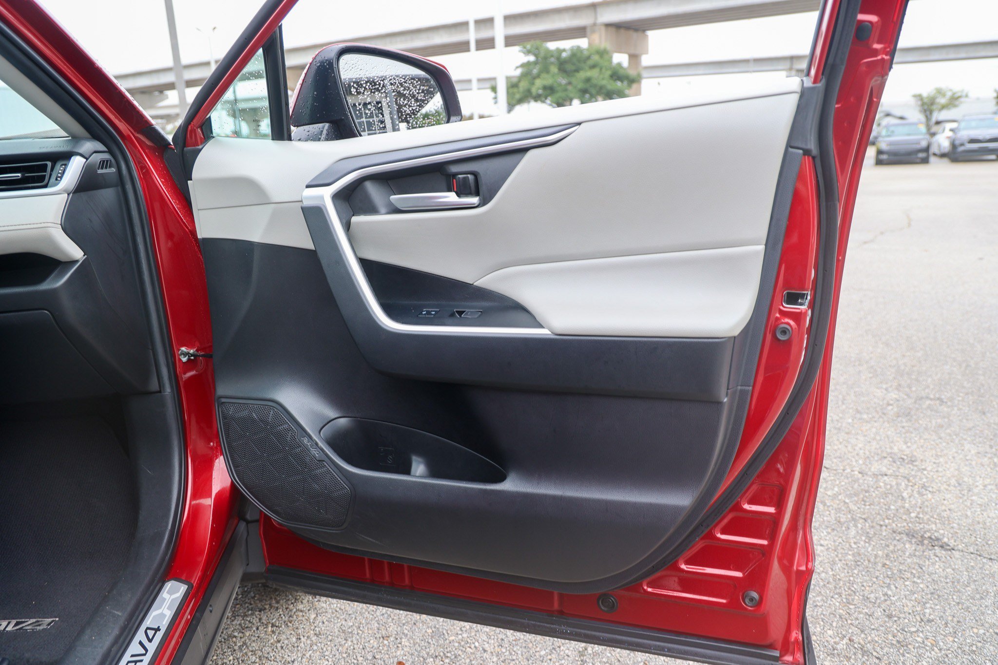 Certified 2023 Toyota RAV4 XLE Premium FWD image 39