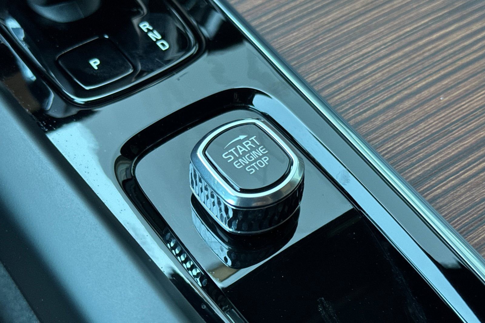 Certified 2026 Volvo V60 B5 Cross Country Plus w/ Climate Package image 26