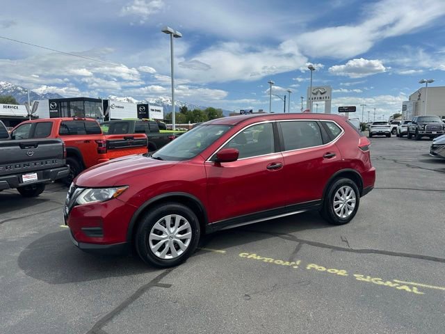 Used 2017 Nissan Rogue S AWD/4WD image 6