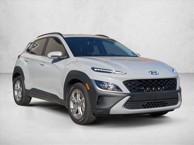 Used 2023 Hyundai Kona SEL image 3