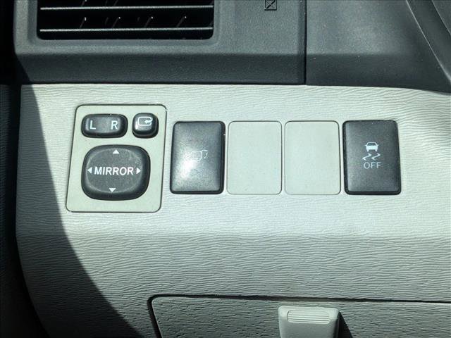 Used 2015 Toyota Venza XLE image 11