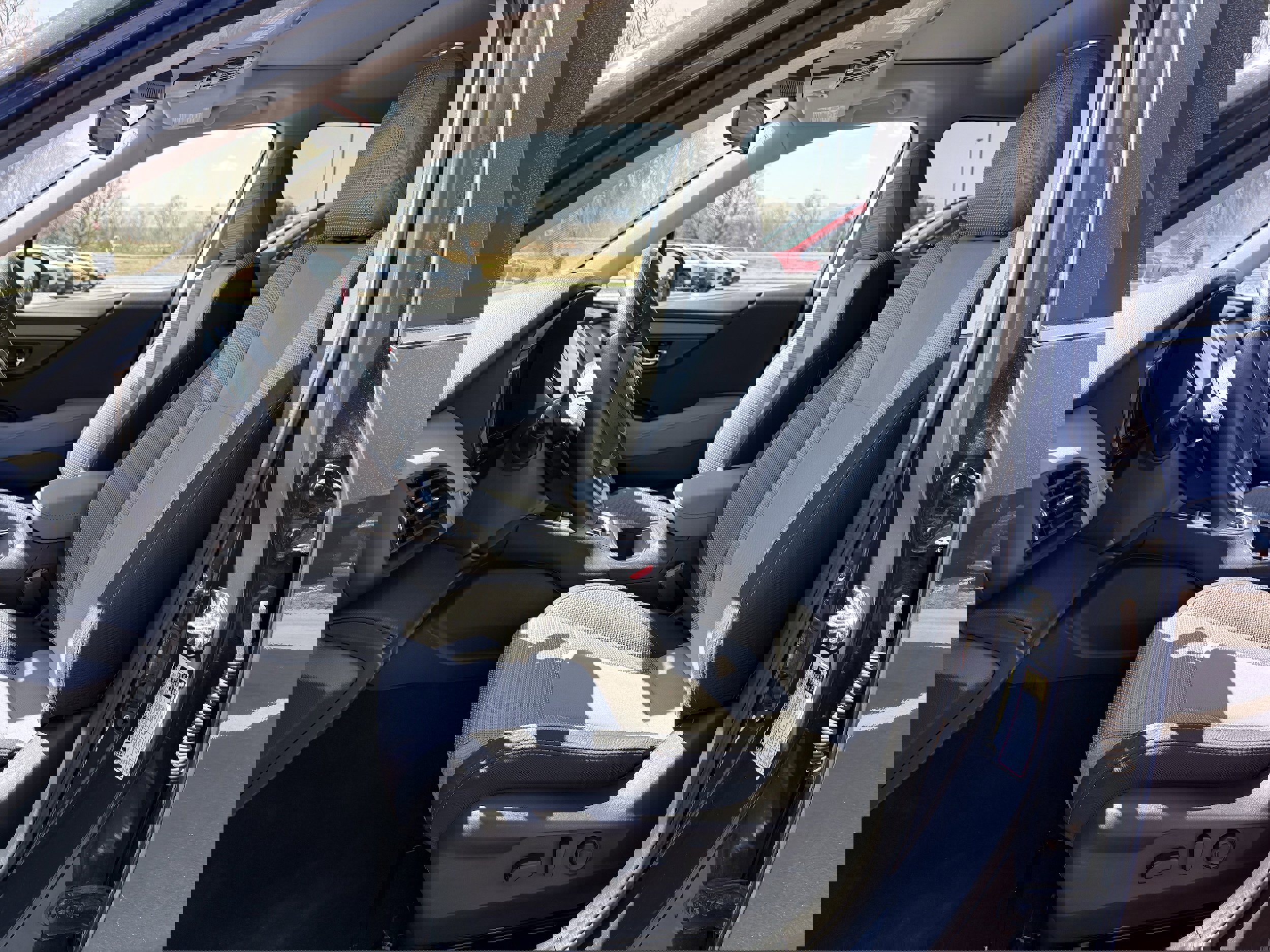 Certified 2025 Subaru Outback Premium image 27