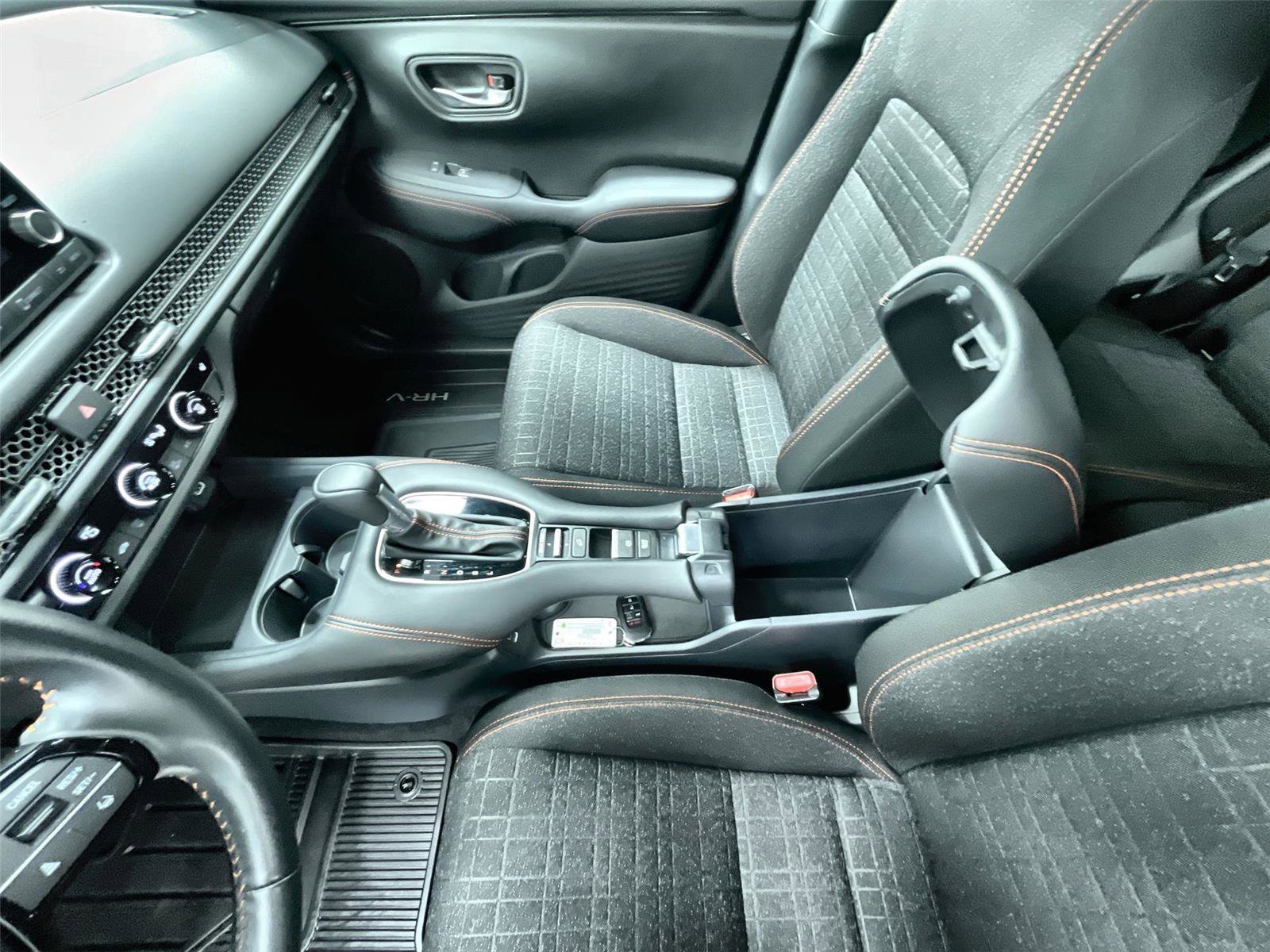Certified 2025 Honda HR-V Sport image 17