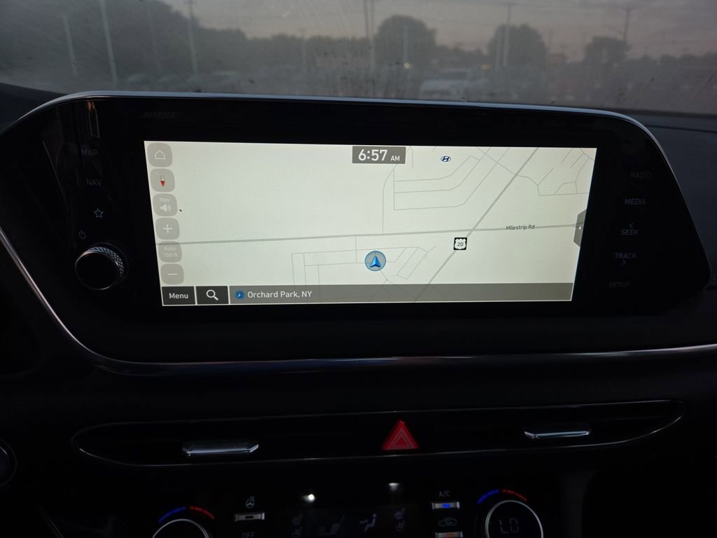 Used 2022 Hyundai Sonata Limited image 21