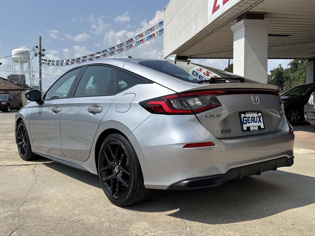 Used 2024 Honda Civic Sport image 8