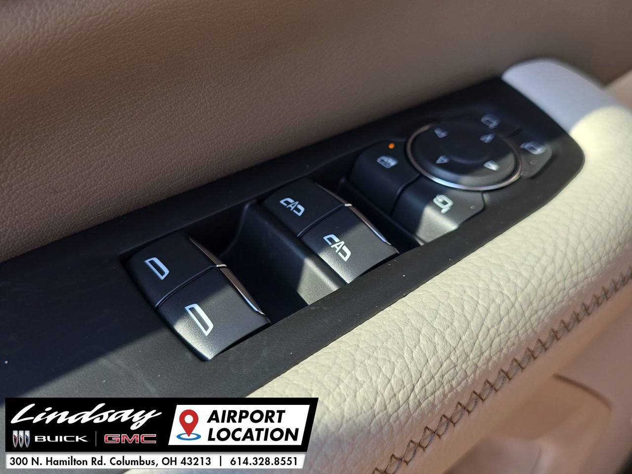 New 2026 GMC Yukon XL Denali w/ Denali Reserve Package AWD/4WD image 25