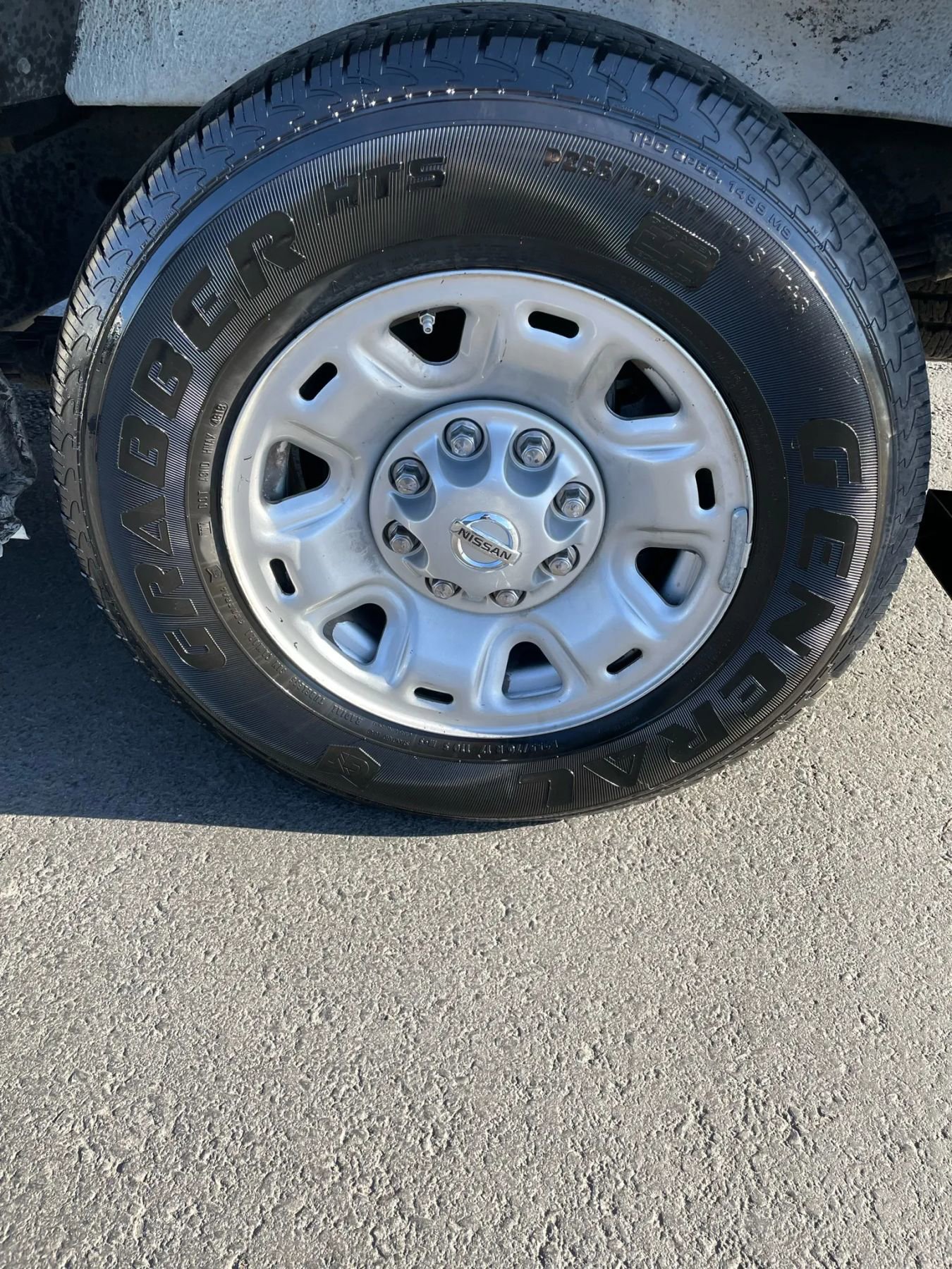 Used 2018 Nissan NV 1500 SV image 9