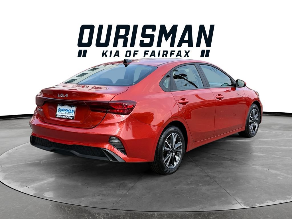 Certified 2024 Kia Forte LXS FWD image 6