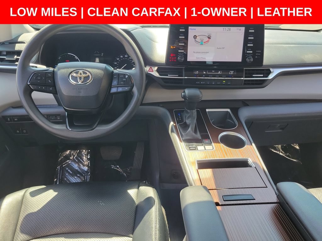 Used 2023 Toyota Sienna LE FWD image 11