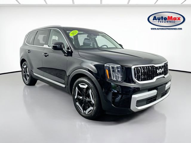 Used 2023 Kia Telluride EX w/ EX Captain's Chair Package AWD/4WD image 1