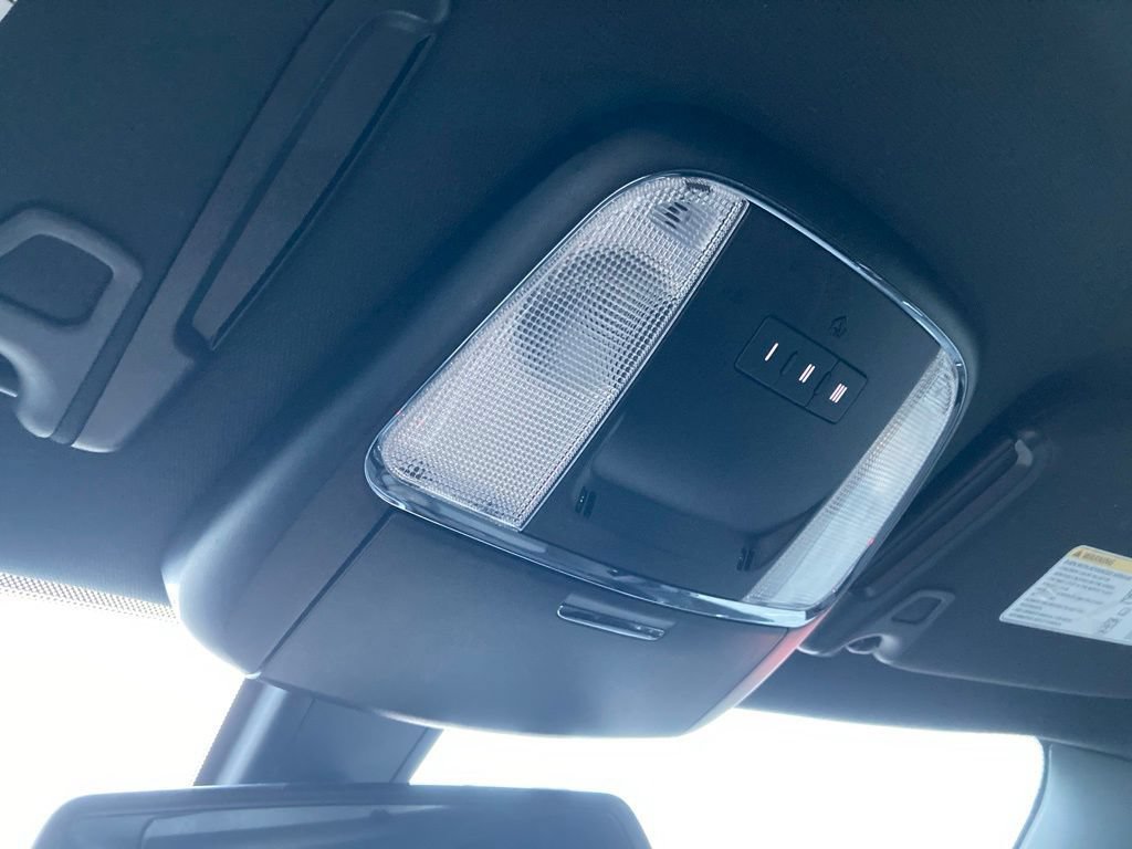 Used 2022 Dodge Charger GT w/ Driver Convenience Group RWD image 28