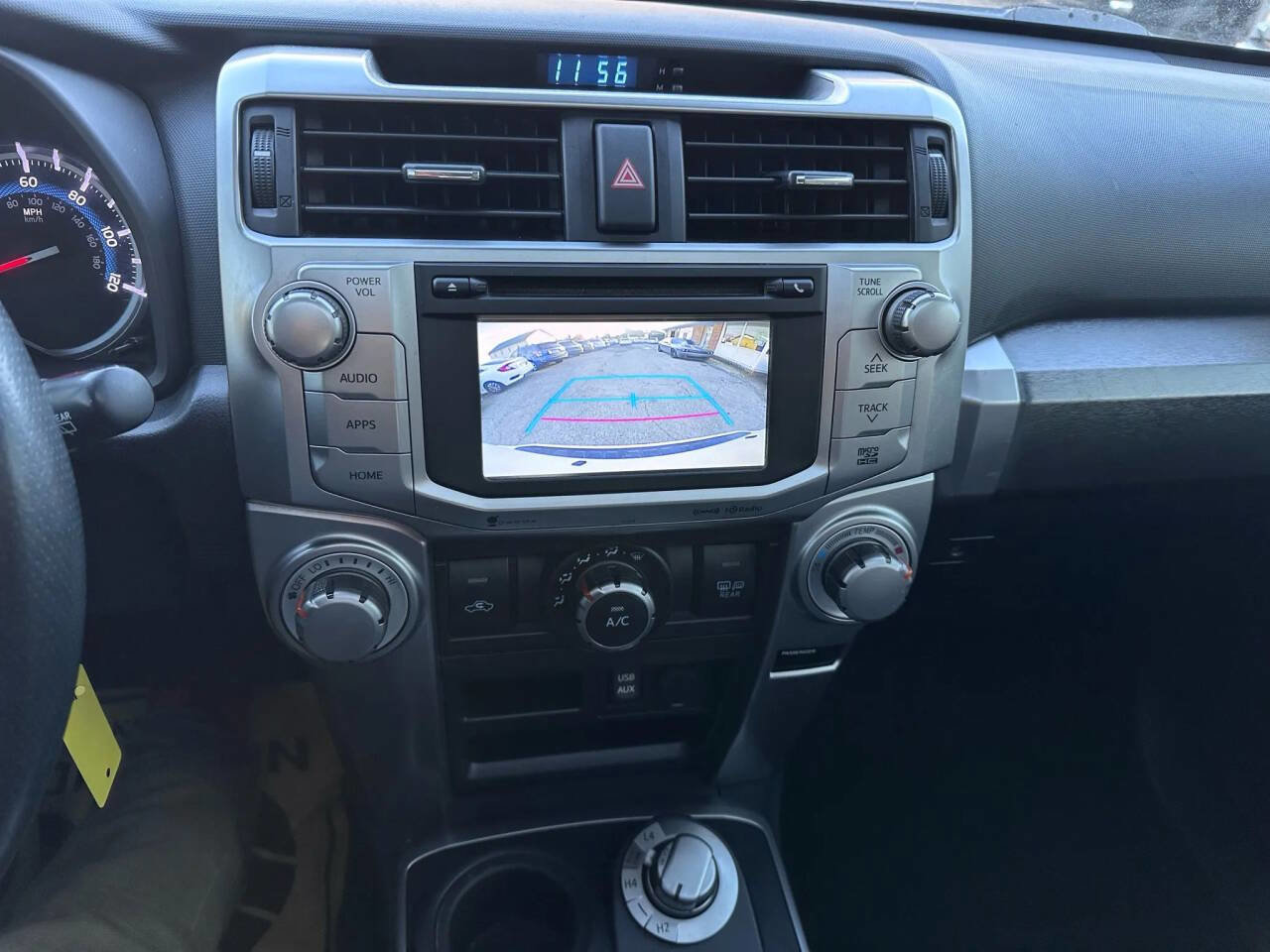 Used 2018 Toyota 4Runner SR5 Premium image 17