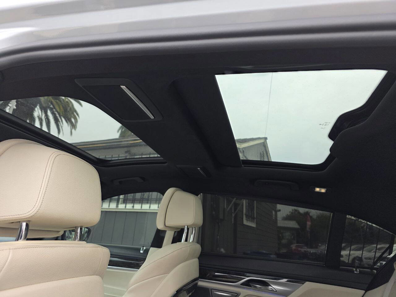 Used 2016 BMW 740i image 12