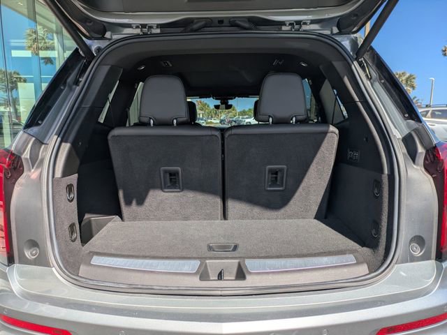 Used 2024 Cadillac XT6 Premium Luxury w/ Technology Package image 16