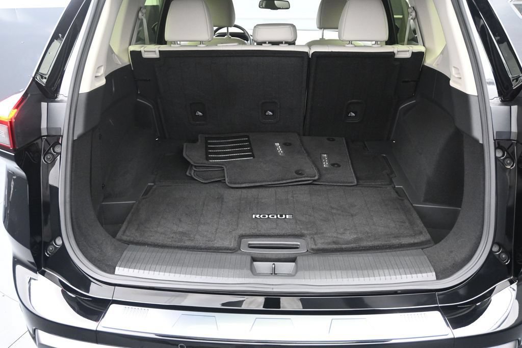 Certified 2025 Nissan Rogue SL AWD/4WD image 20