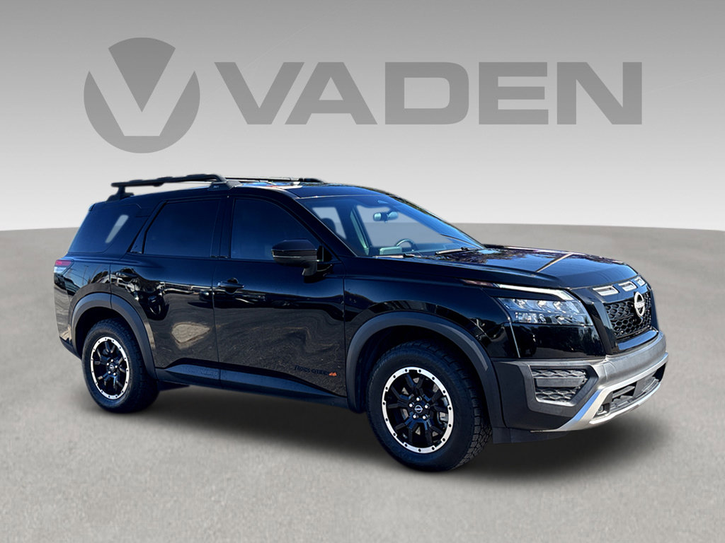 Used 2023 Nissan Pathfinder Rock Creek image 1
