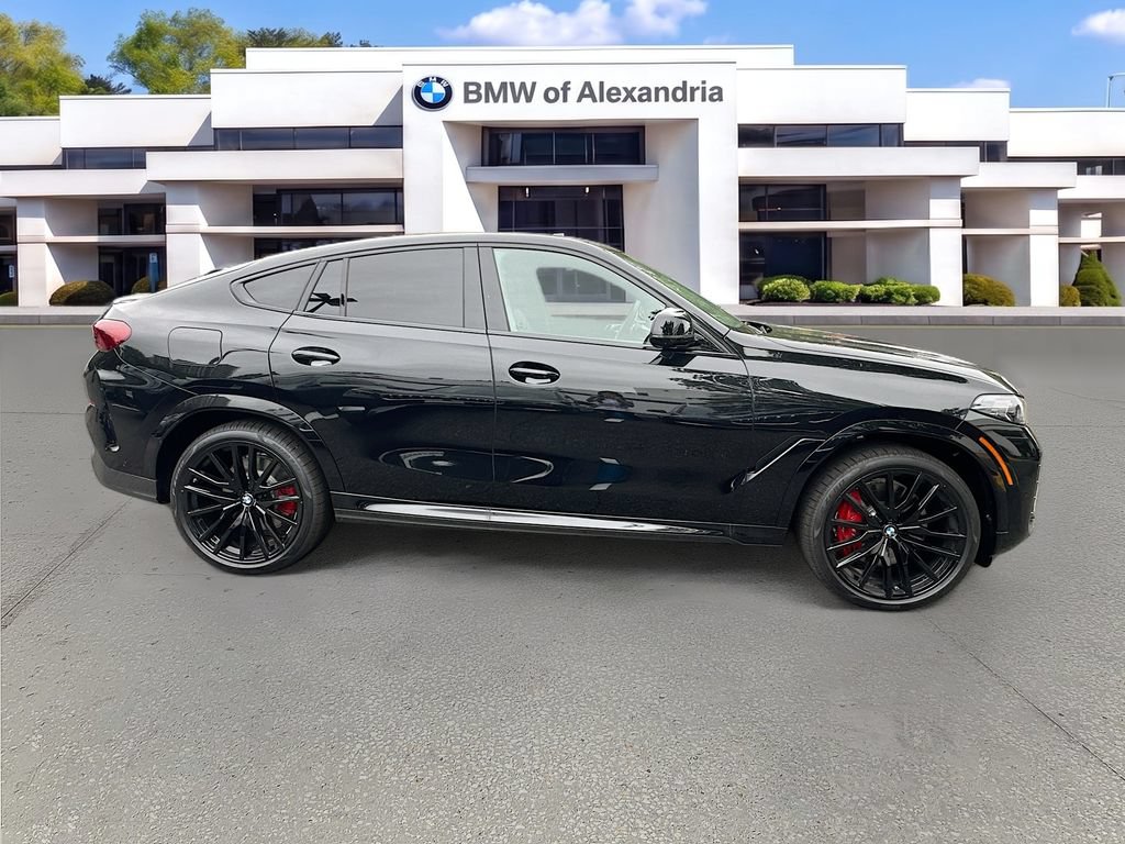 New 2026 BMW X6 M60i AWD/4WD image 8