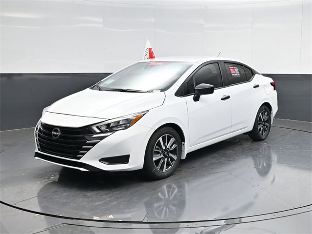 Used 2025 Nissan Versa S w/ S Plus Package image 7