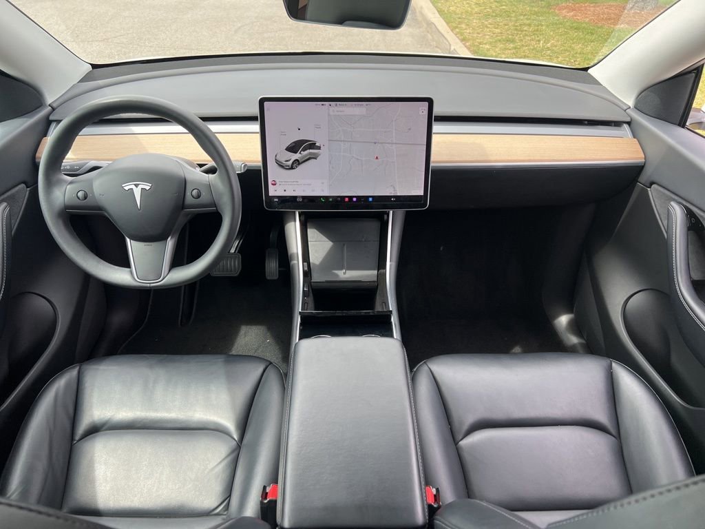 Used 2020 Tesla Model Y Long Range image 29