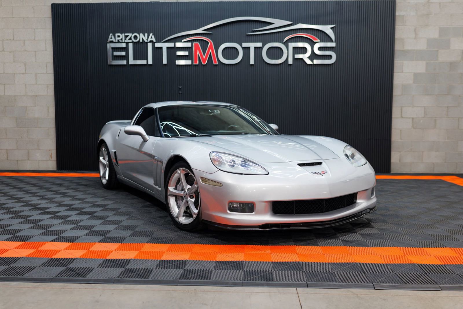 Used 2010 Chevrolet Corvette Grand Sport image 3