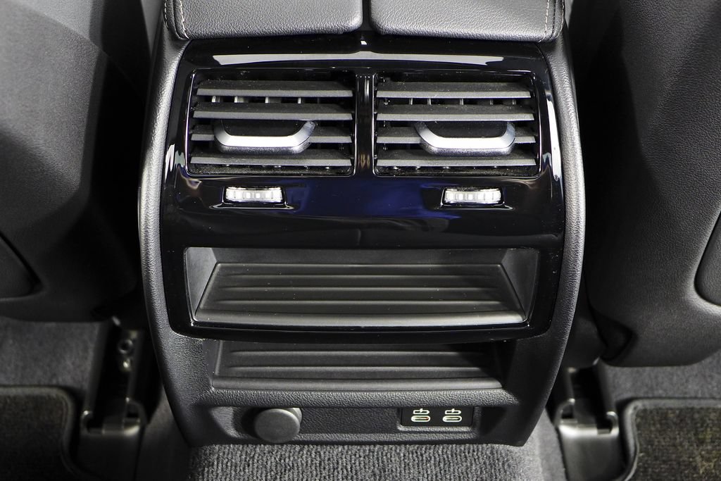 Used 2023 BMW 530i w/ Convenience Package RWD image 24