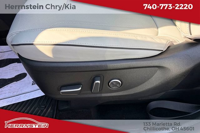 Used 2024 Hyundai Palisade SEL AWD/4WD image 17