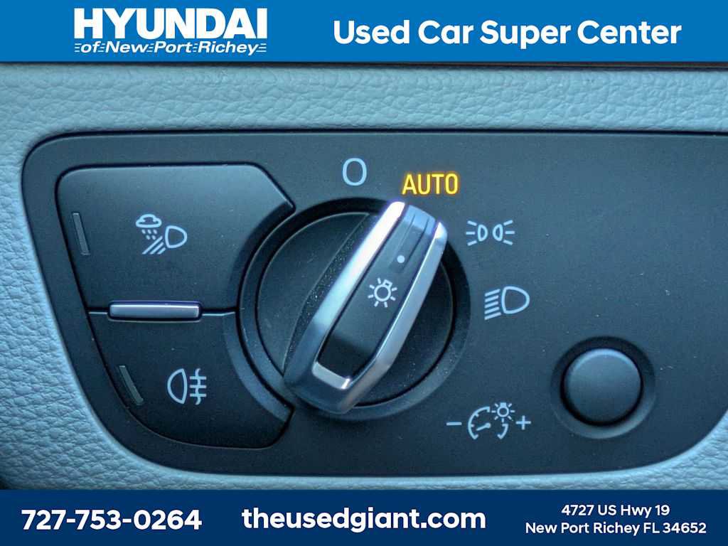 Used 2021 Audi Q5 Premium Plus image 36