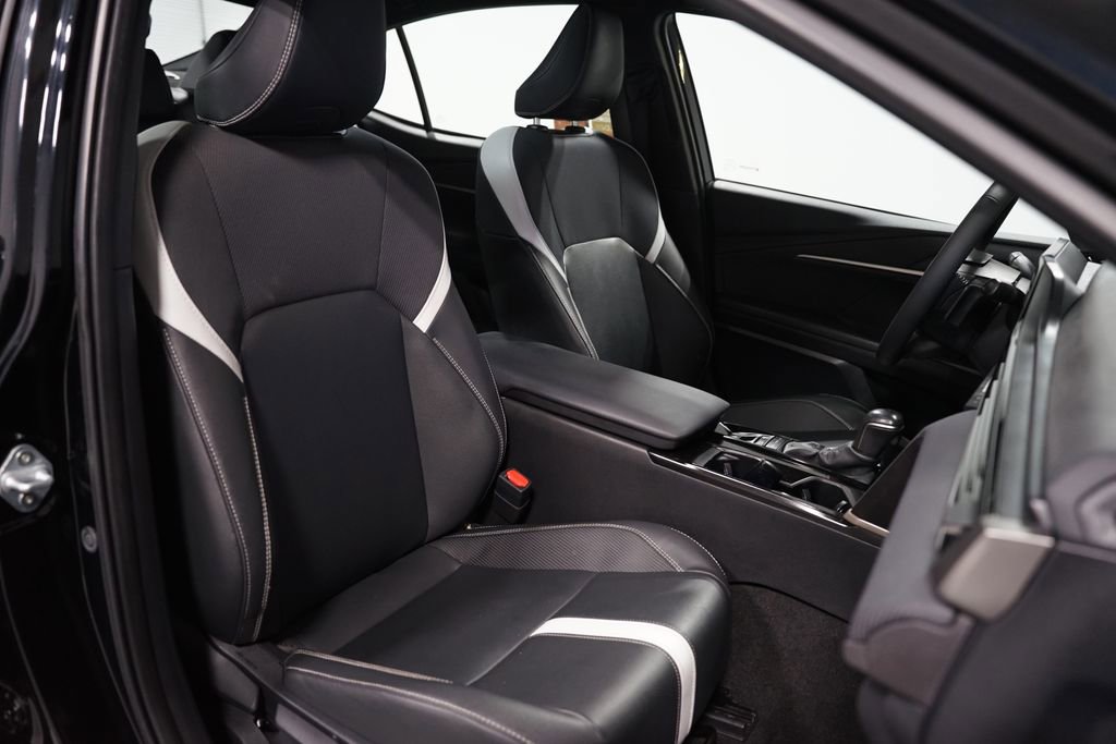 Certified 2025 Toyota Camry SE image 29