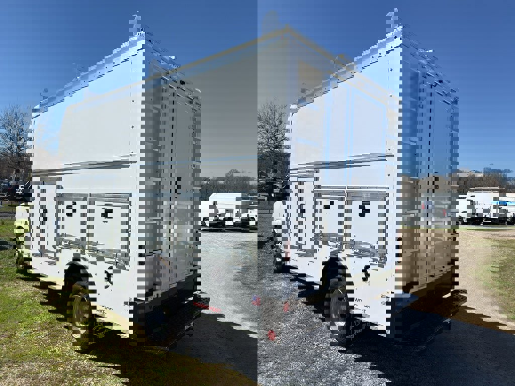 New 2026 Chevrolet Express 3500 w/ Power Convenience Package image 5