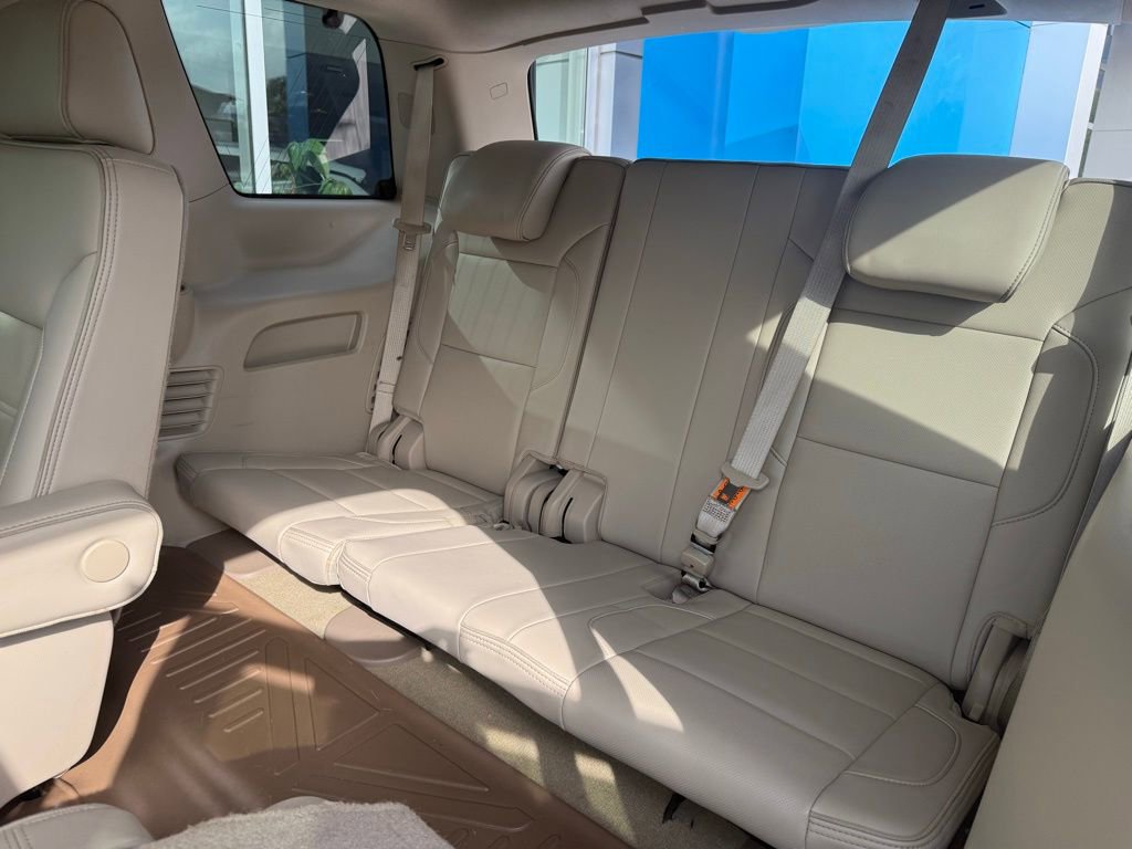 Used 2017 GMC Yukon Denali w/ Open Road Package image 18