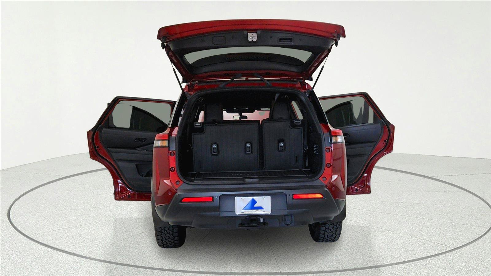 Used 2024 Nissan Pathfinder Rock Creek AWD/4WD image 7