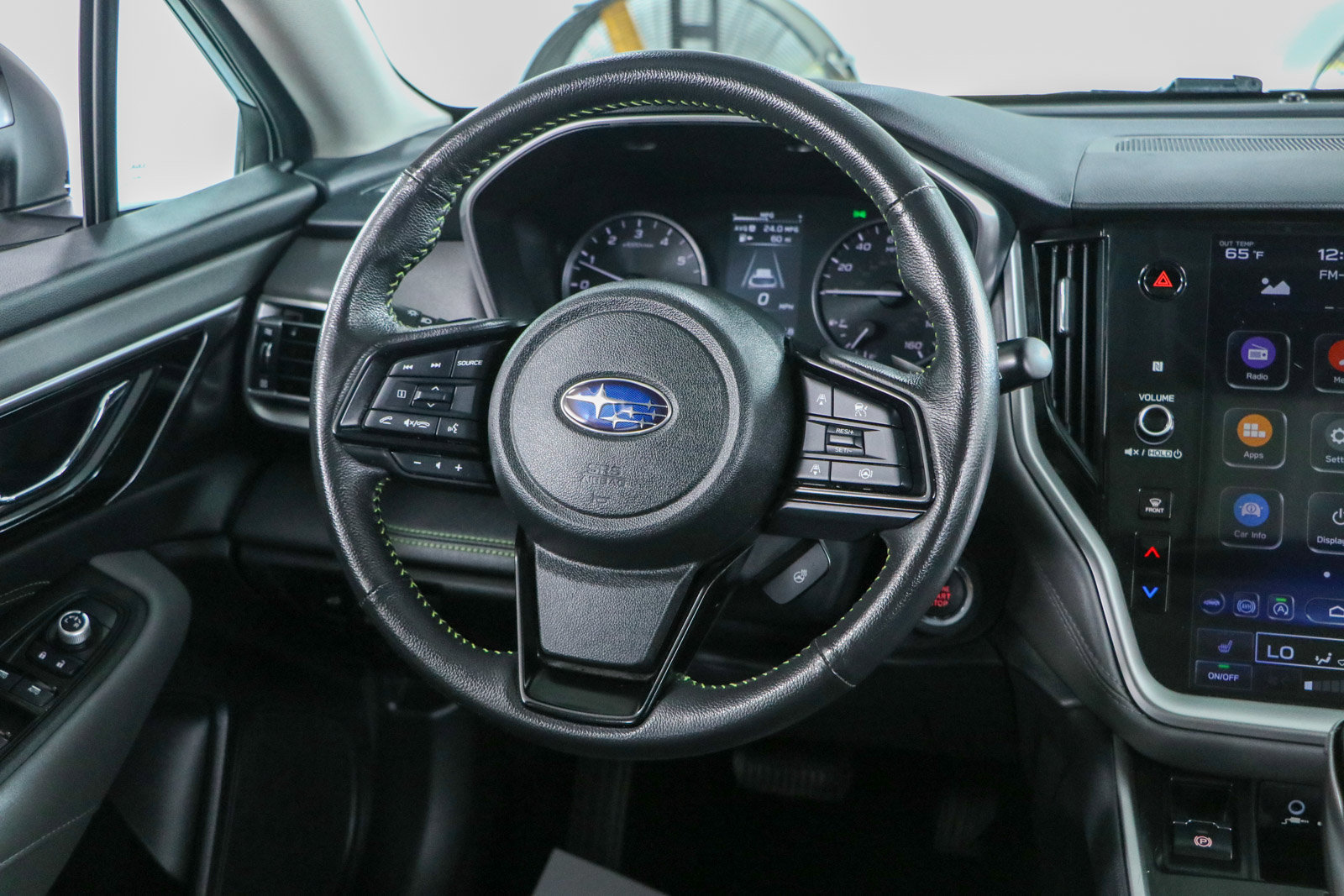 Used 2024 Subaru Outback Onyx Edition XT AWD/4WD image 12