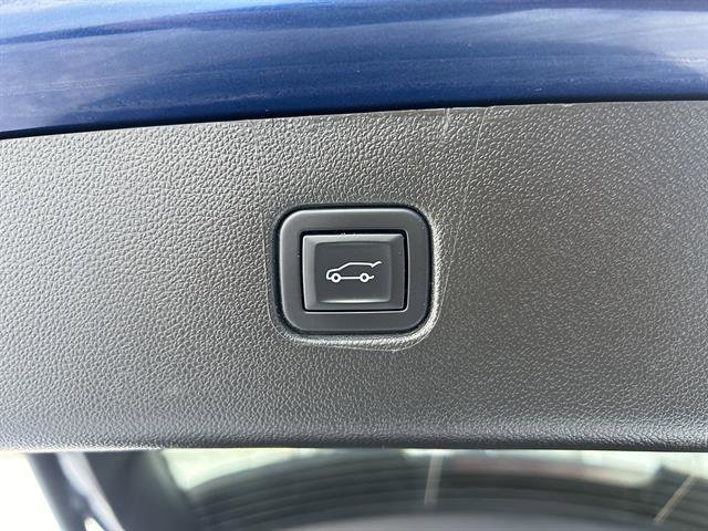 Certified 2022 Chevrolet Blazer LT AWD/4WD image 6