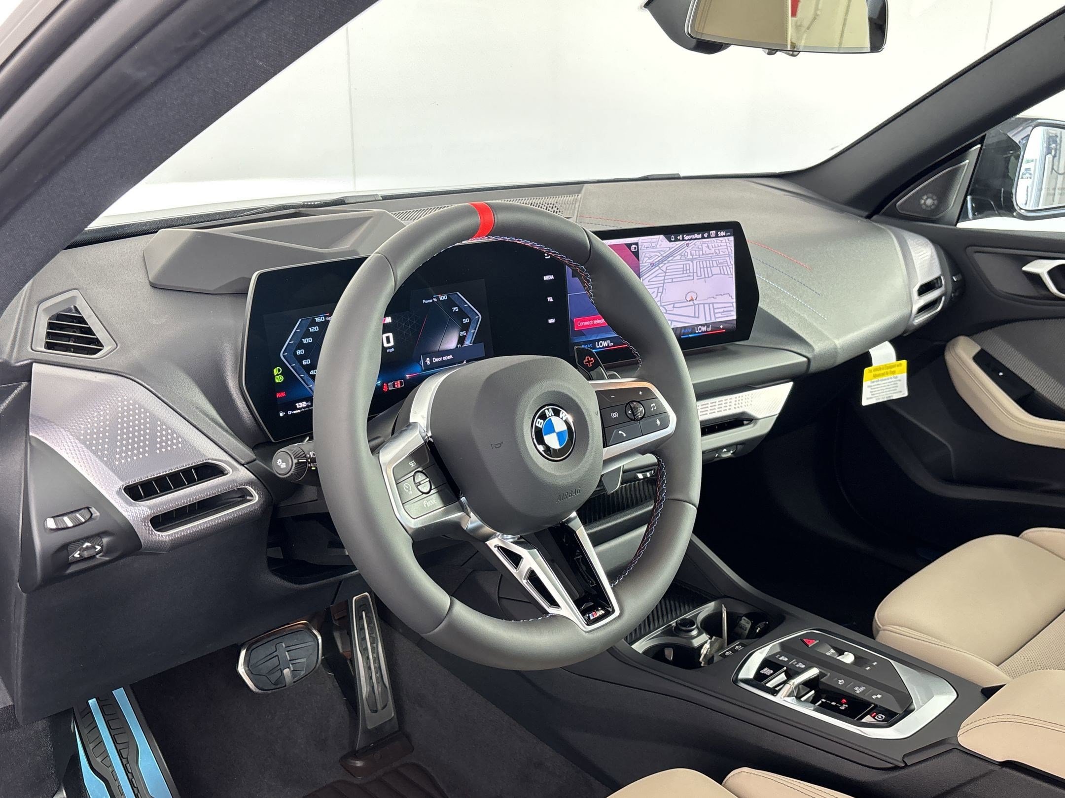 Used 2026 BMW M235i xDrive w/ Technology Package AWD/4WD image 4