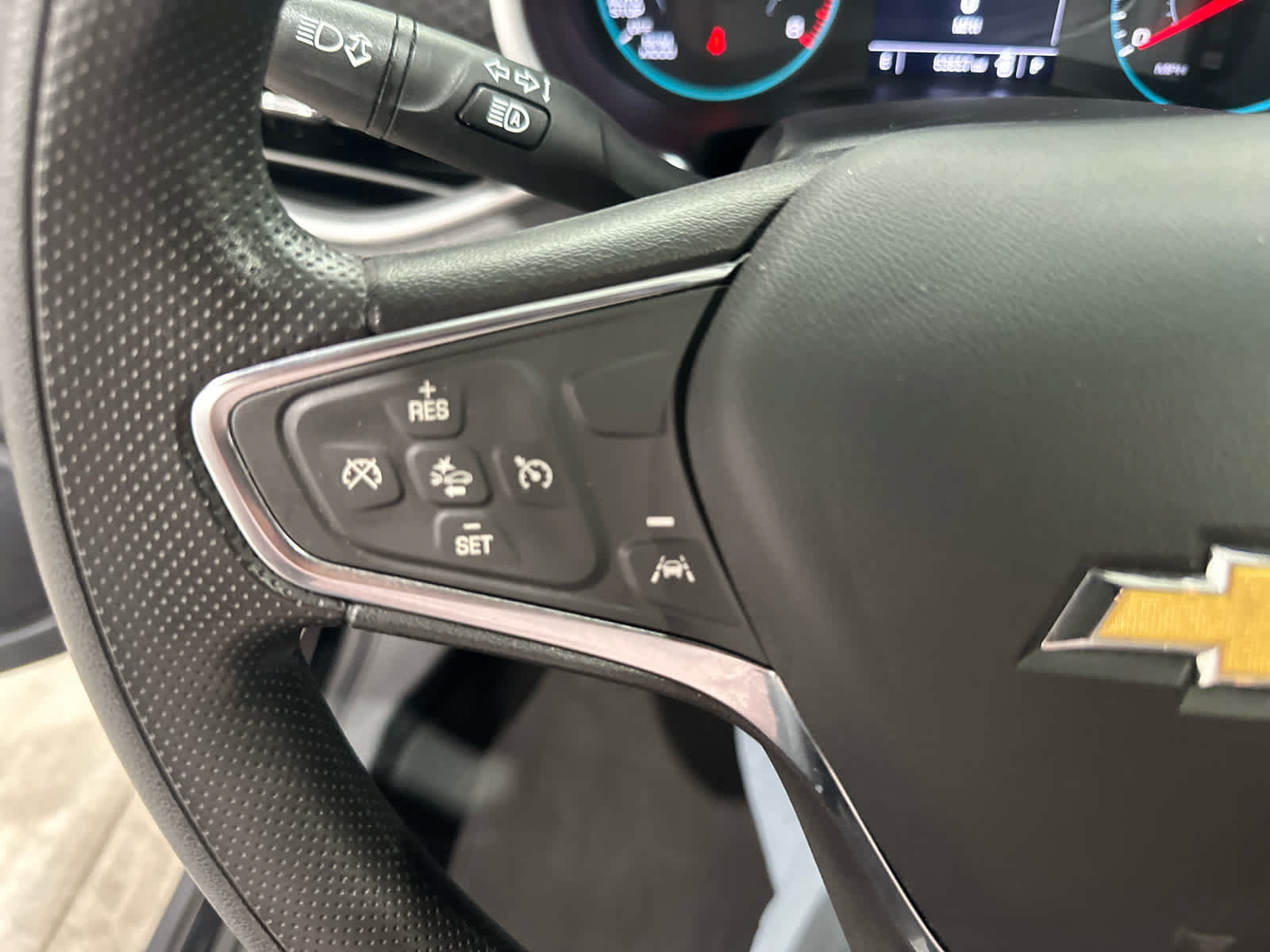 Used 2023 Chevrolet Malibu LT FWD image 21