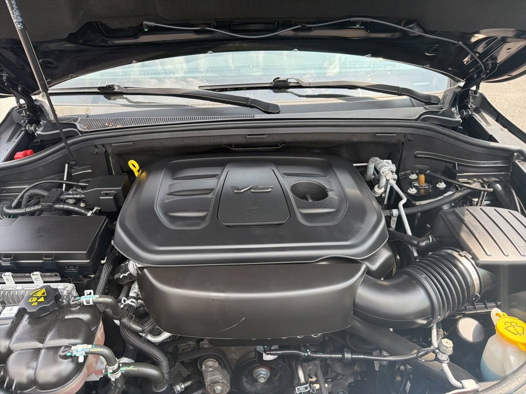 Used 2020 Jeep Grand Cherokee Overland AWD/4WD image 15
