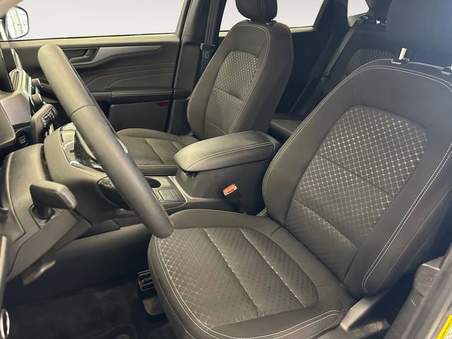 Used 2024 Ford Escape Active image 9