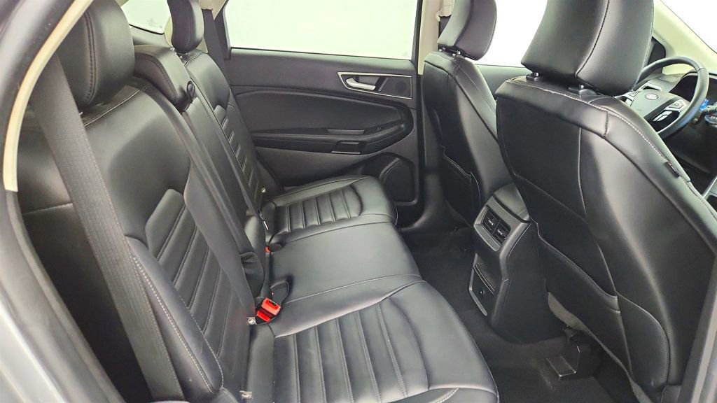 Used 2024 Ford Edge SEL image 23