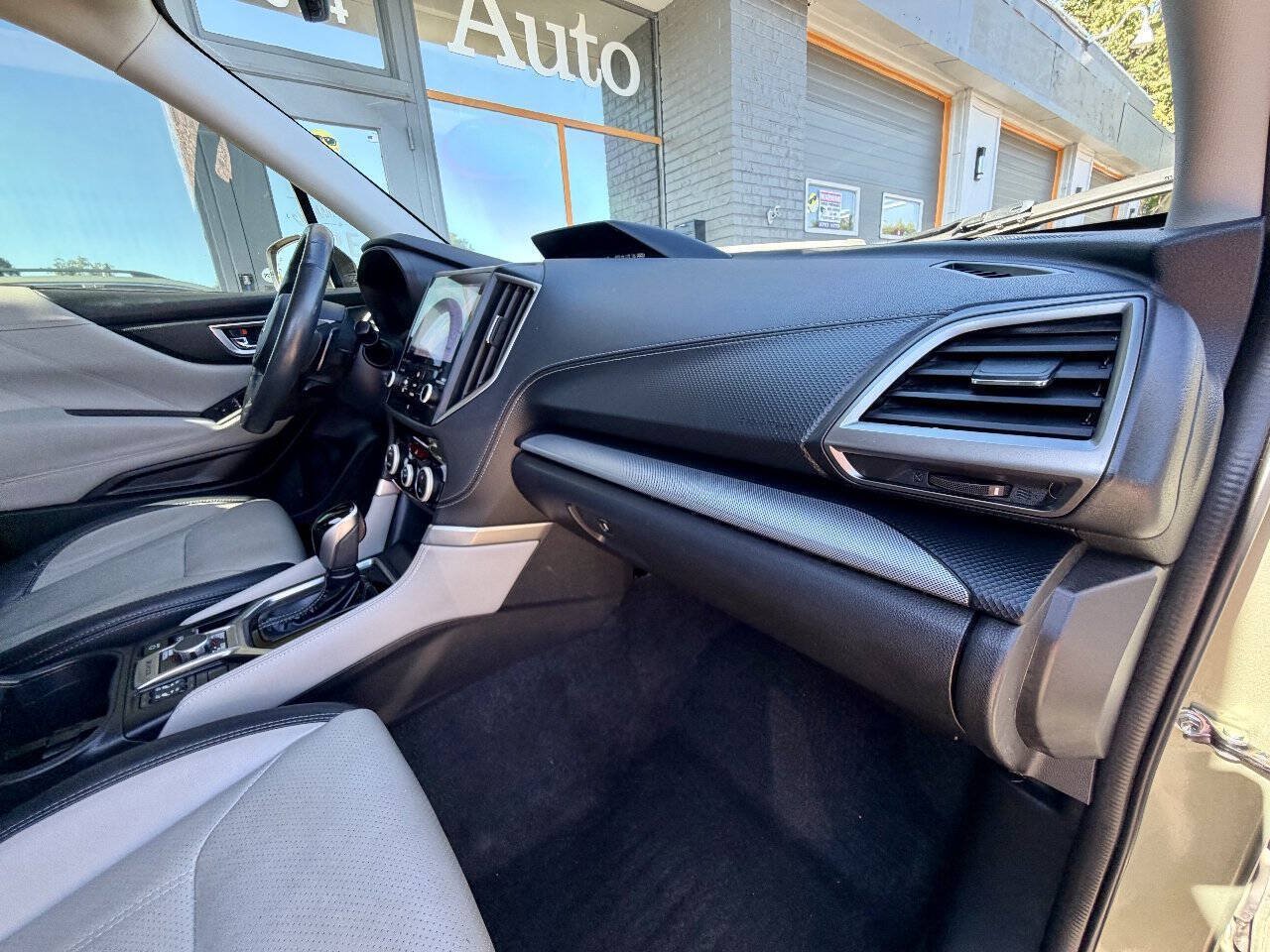 Used 2021 Subaru Forester Limited AWD/4WD image 33