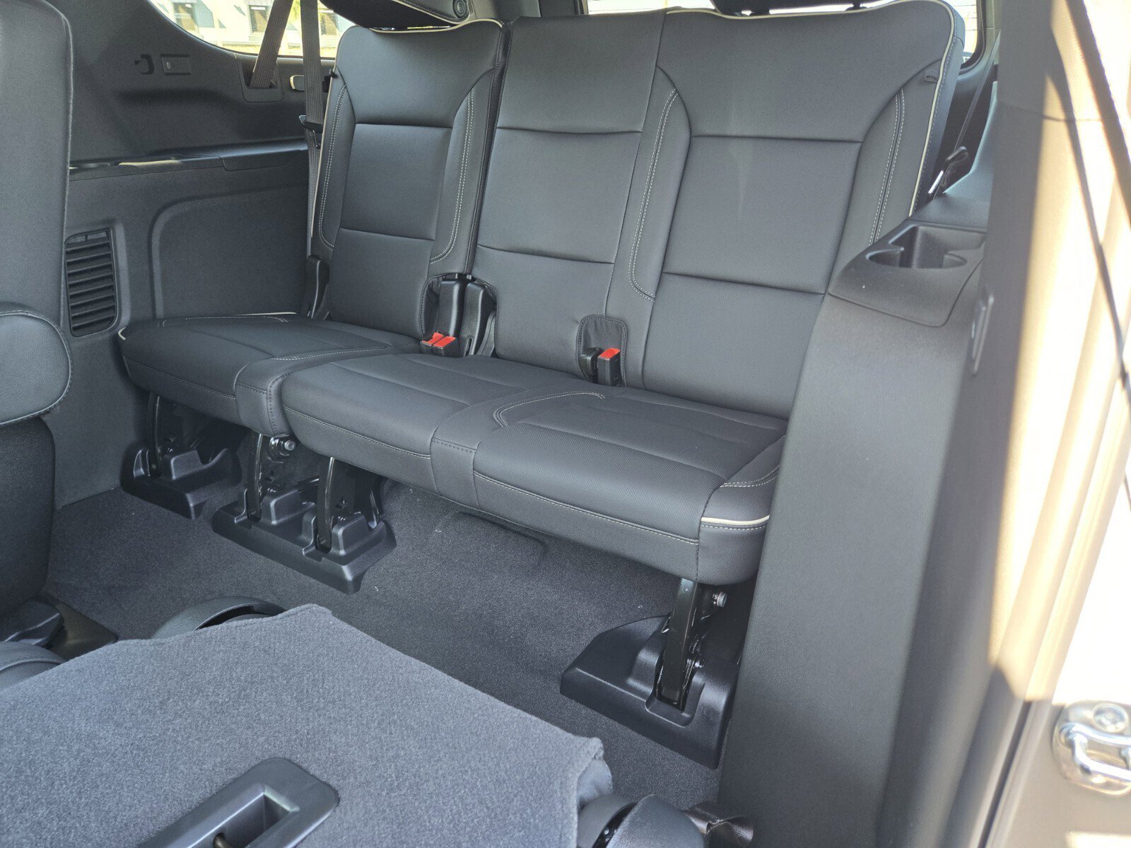 New 2026 Chevrolet Suburban Premier w/ Sun And Tow Package image 8