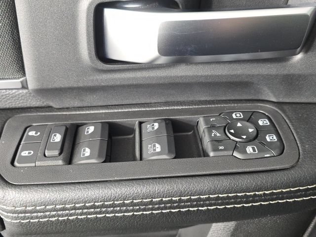 New 2026 RAM 3500 Big Horn AWD/4WD image 21