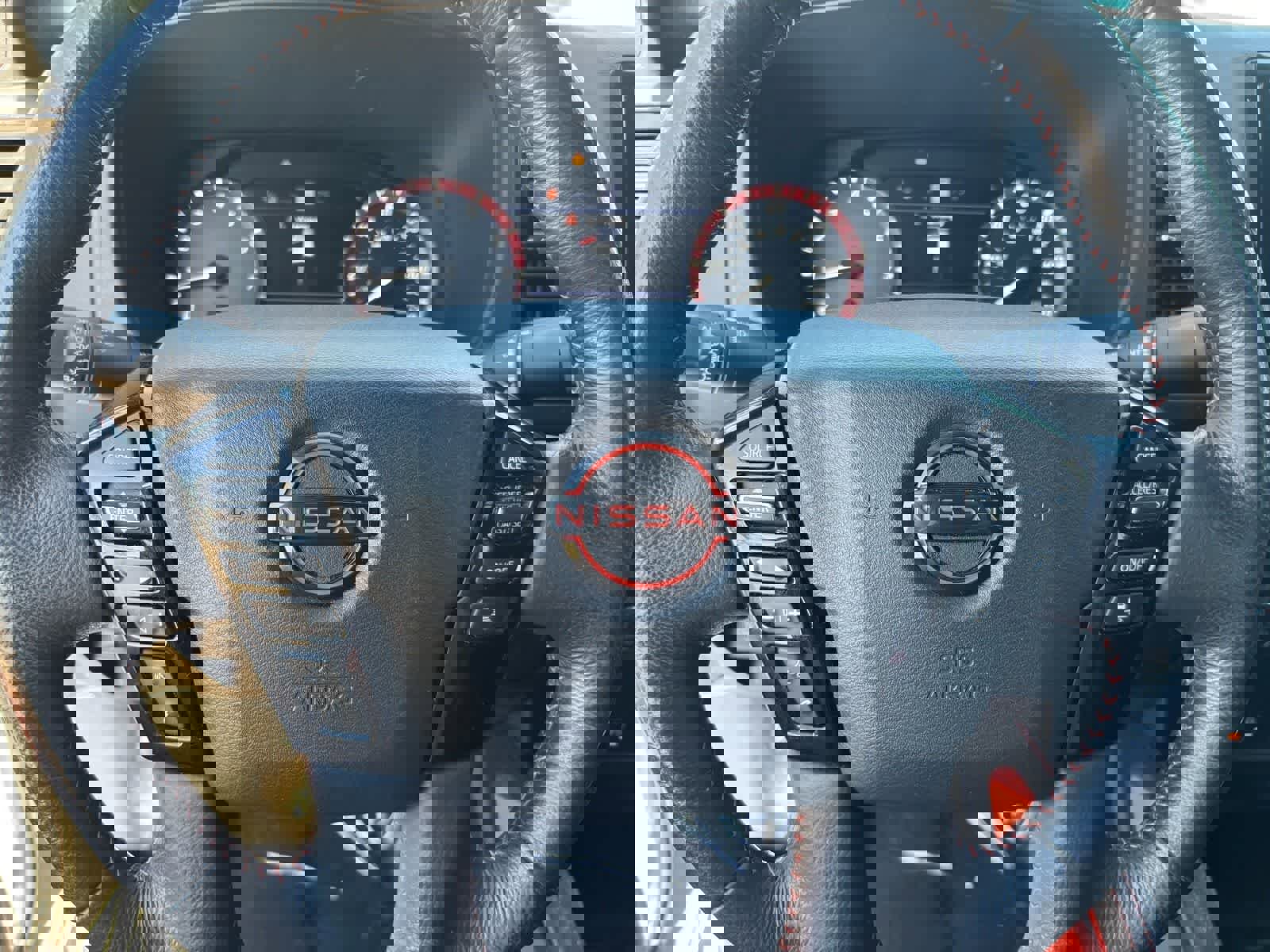 Certified 2022 Nissan Frontier Pro-X image 26