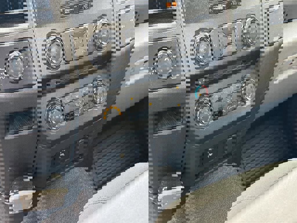 Used 2017 Ford F250 XL w/ XL Value Package AWD/4WD image 26