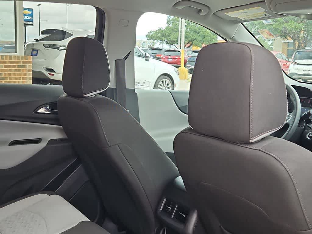 Used 2023 Chevrolet Equinox LS w/ LS Convenience Package FWD image 17
