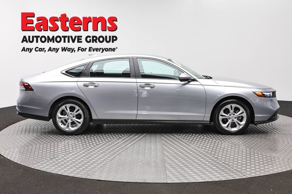Used 2025 Honda Accord LX image 4