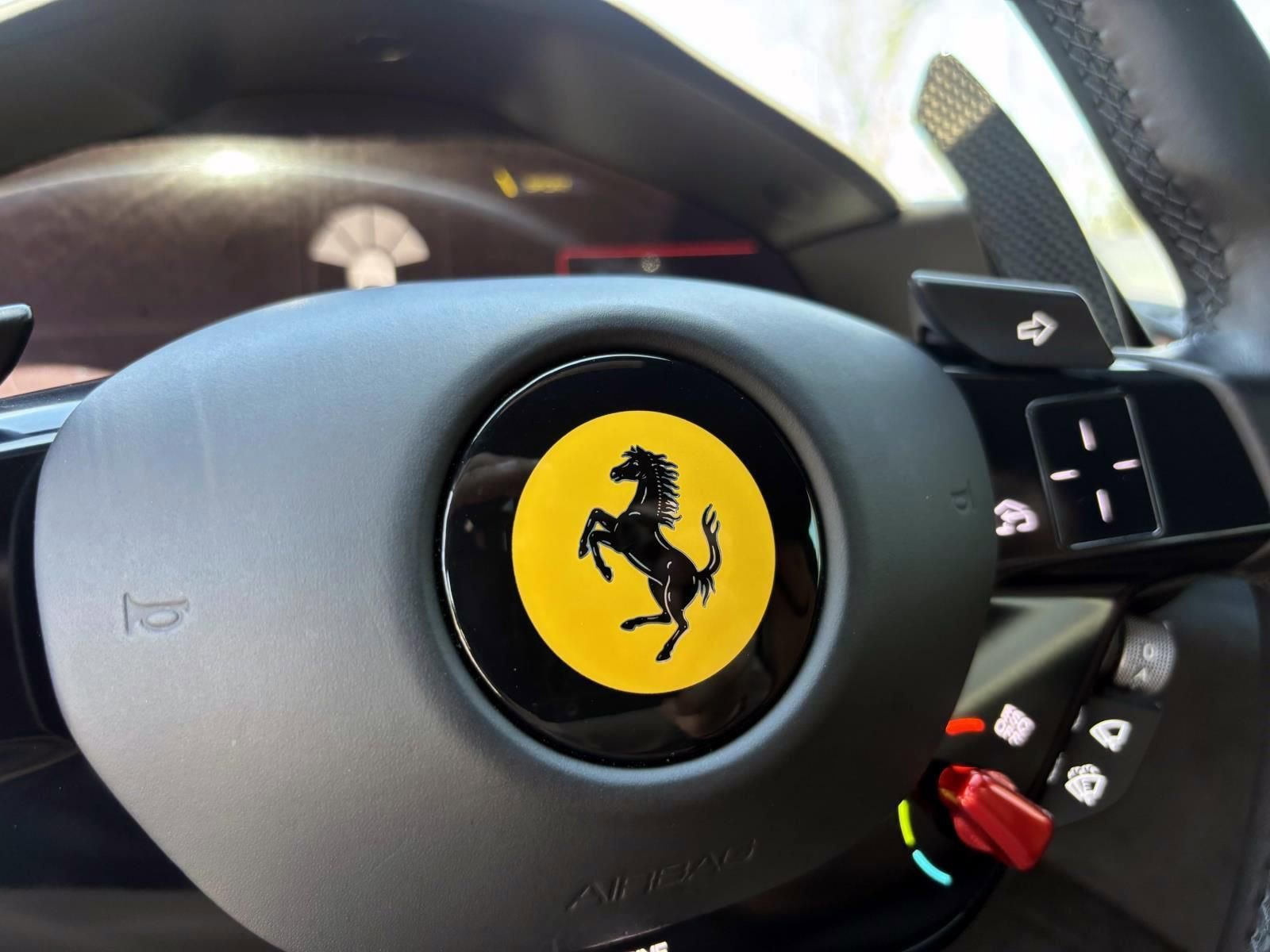 Used 2022 Ferrari Roma image 38