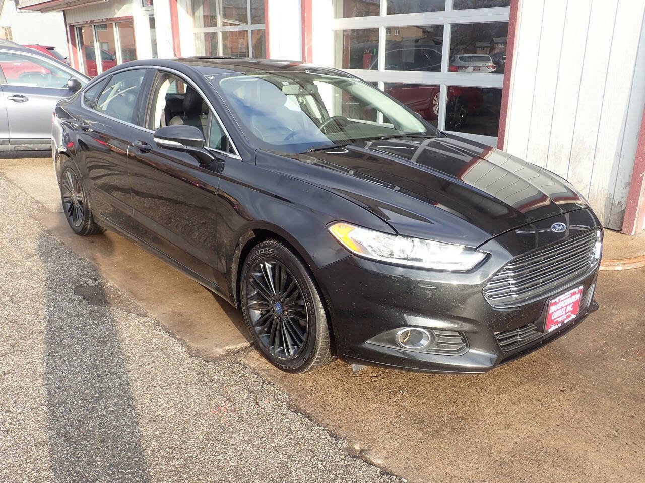 Used 2014 Ford Fusion SE w/ Equipment Group 202A image 21