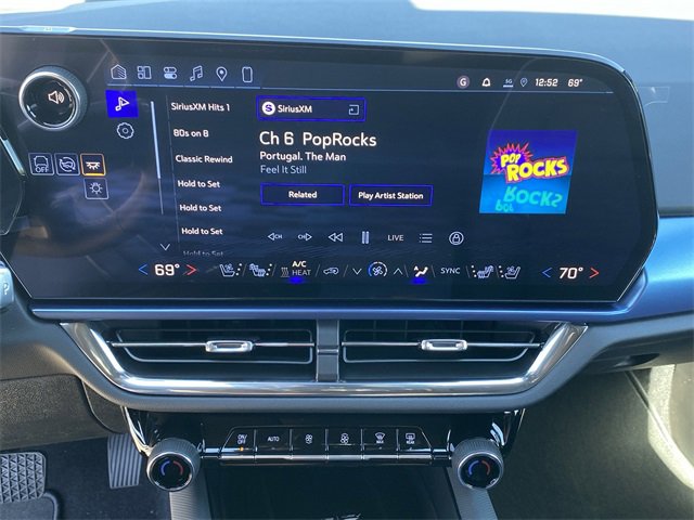 New 2026 Chevrolet Equinox EV LT w/ Convenience Package II image 11