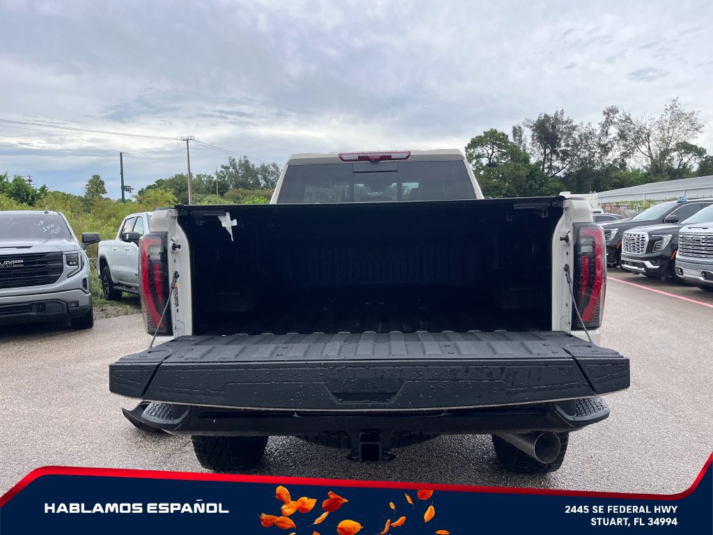 New 2026 GMC Sierra 2500 AT4X AWD/4WD image 16