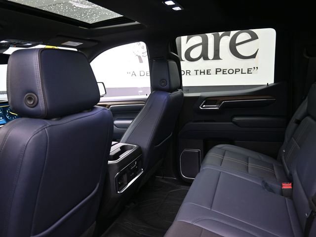 Used 2023 Chevrolet Silverado 1500 High Country w/ High Country Premium Package image 22